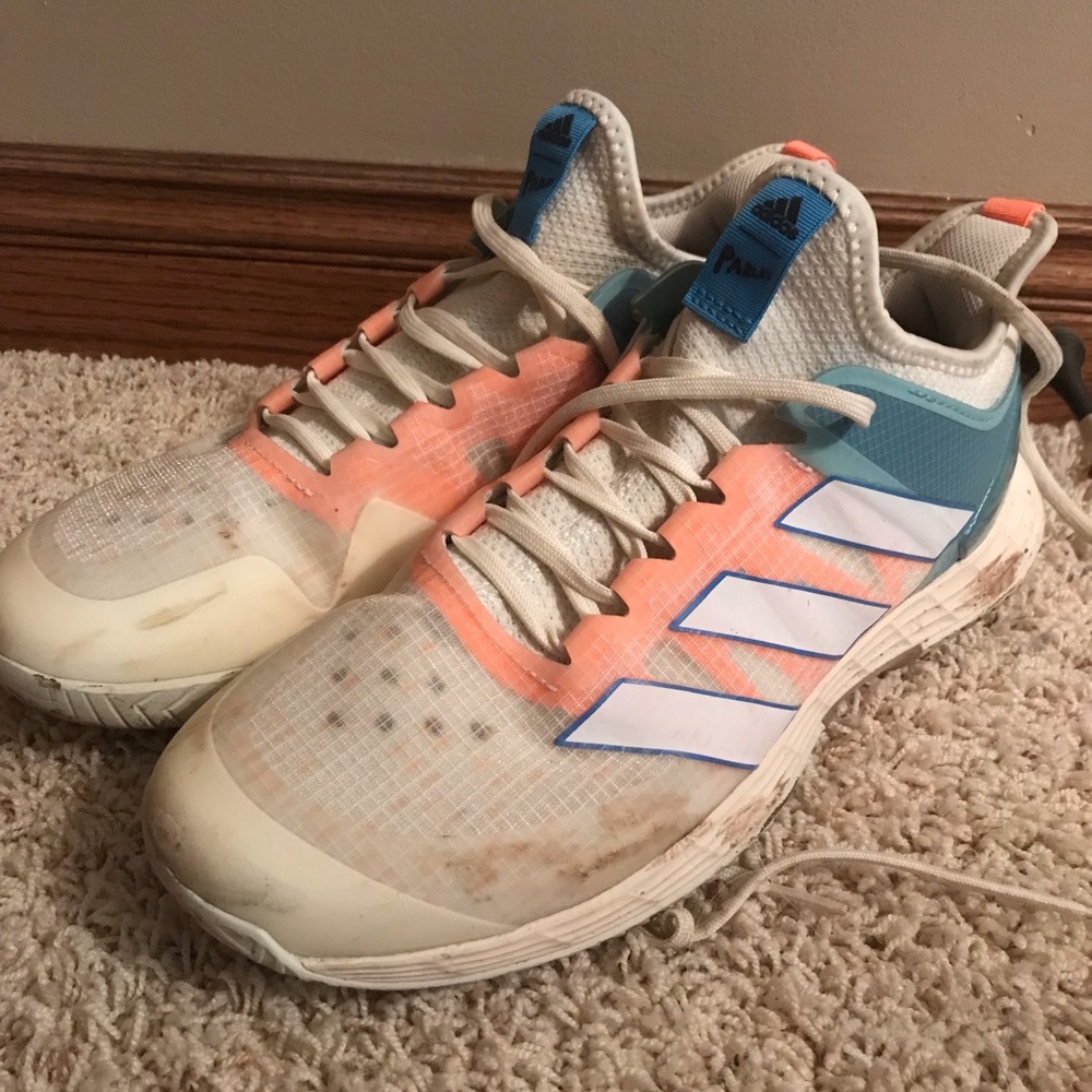 Adidas Ubersonic Tennis Shoes | Men’s 10, Women’s 11.5